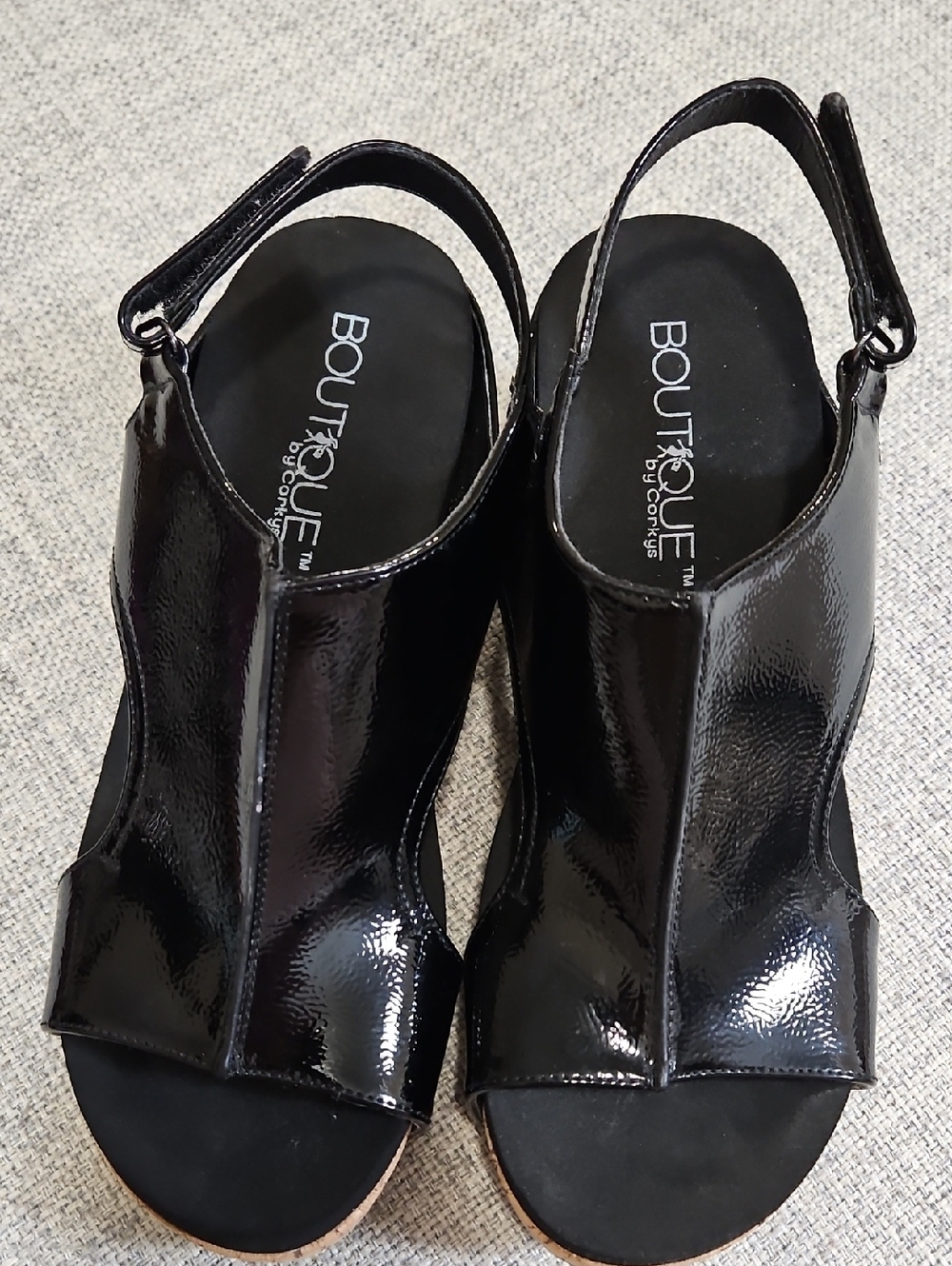 Like NEW Patent Black Slingback Wedge Sandals